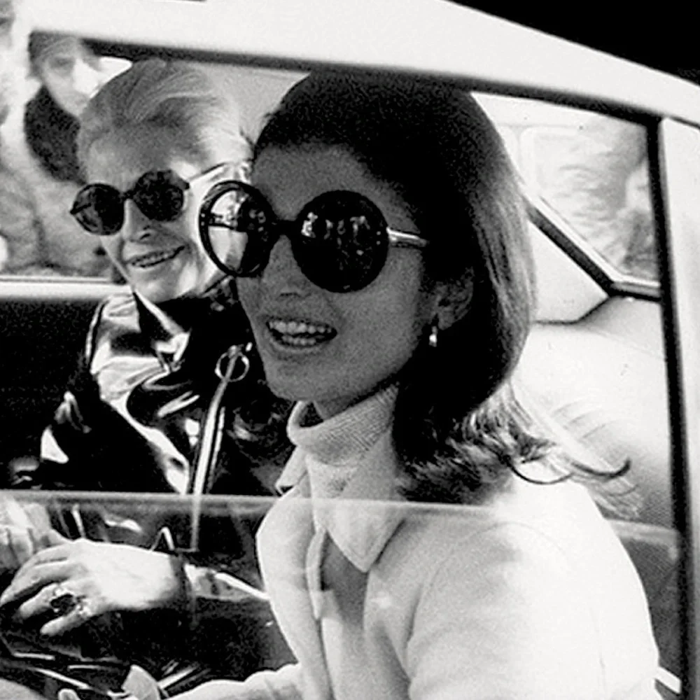 🍋2/$30 The Jackie O Oversized Round Sunglasses in Black